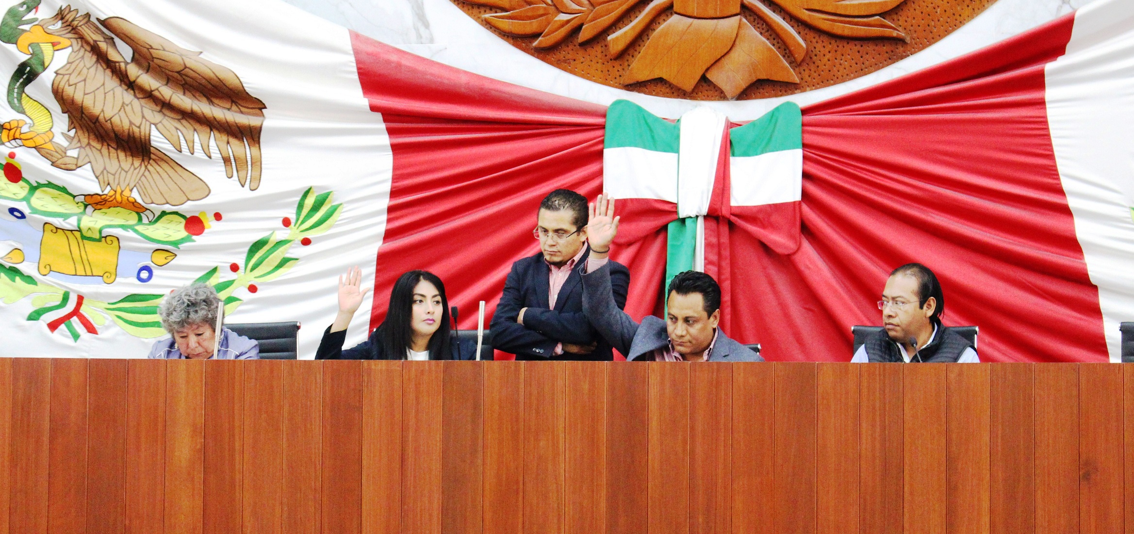 Determinan uso de accesos al interior y exterior del Poder Legislativo